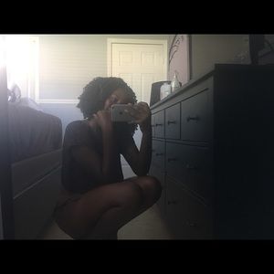 Meet your Posher, Yvette